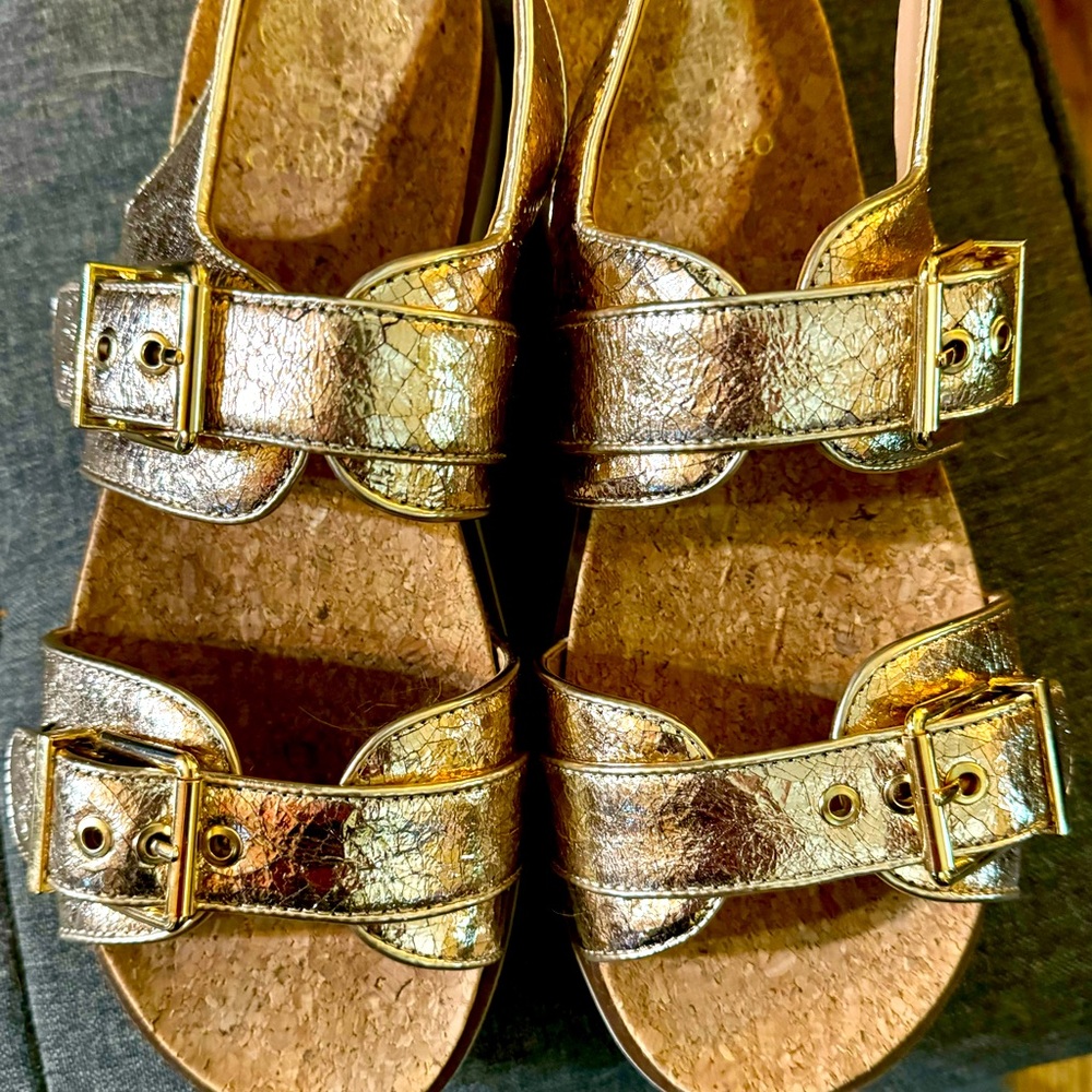 Vince Camuto size 10 gold sandals